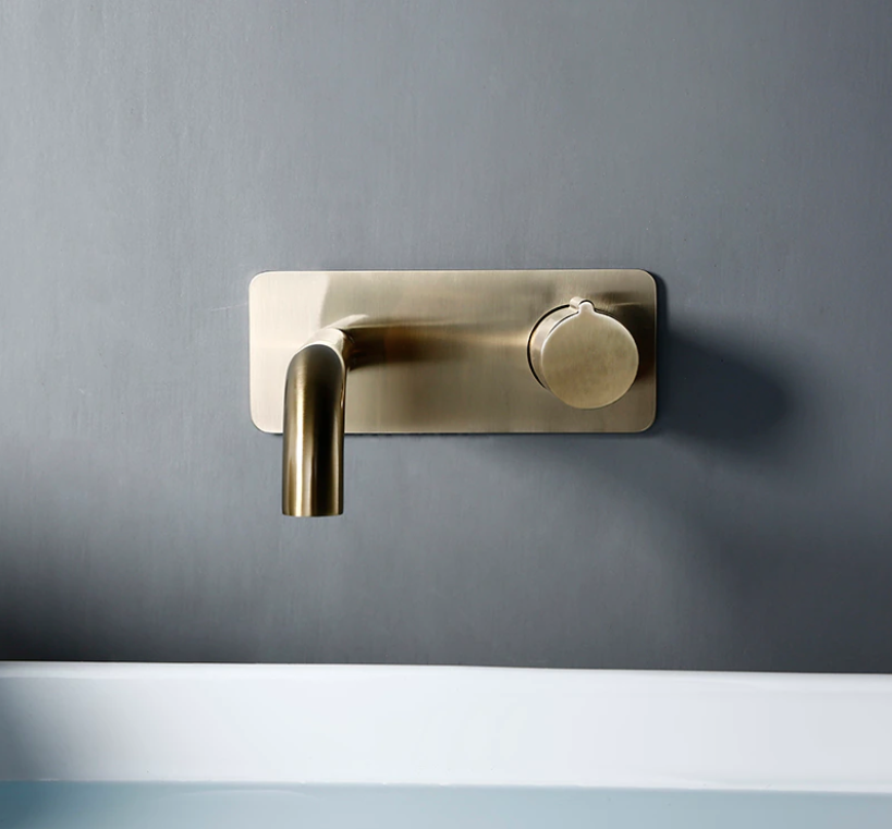 Wall-Mount Single Circular Controller Bathroom Faucet with plate