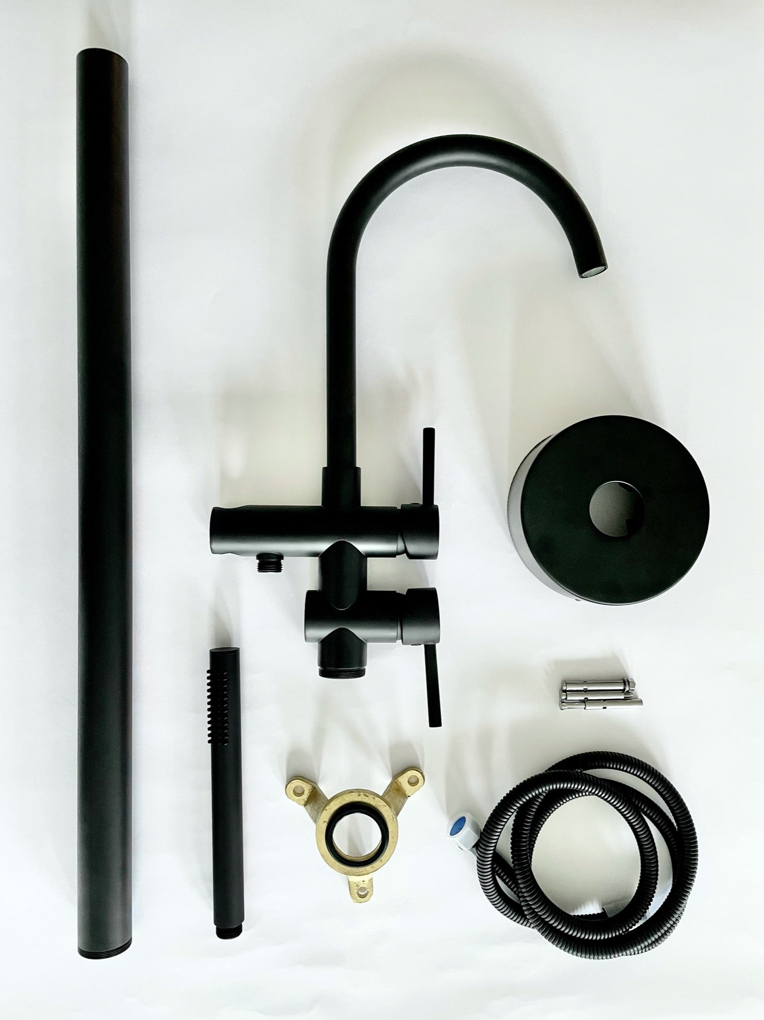 Floor-Mount Bathtub Faucet with Handheld